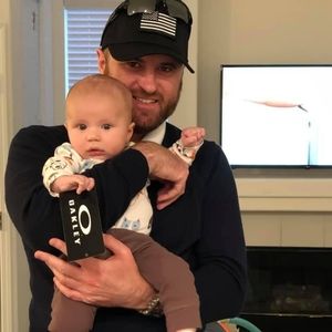 Meet your Posher, Derek